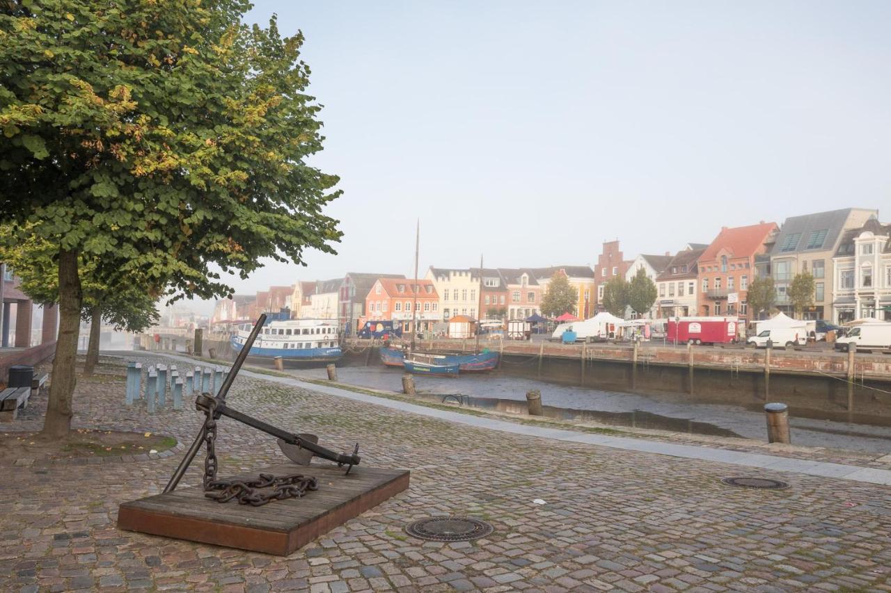 Roemser Stuebchen Husum  Exterior photo
